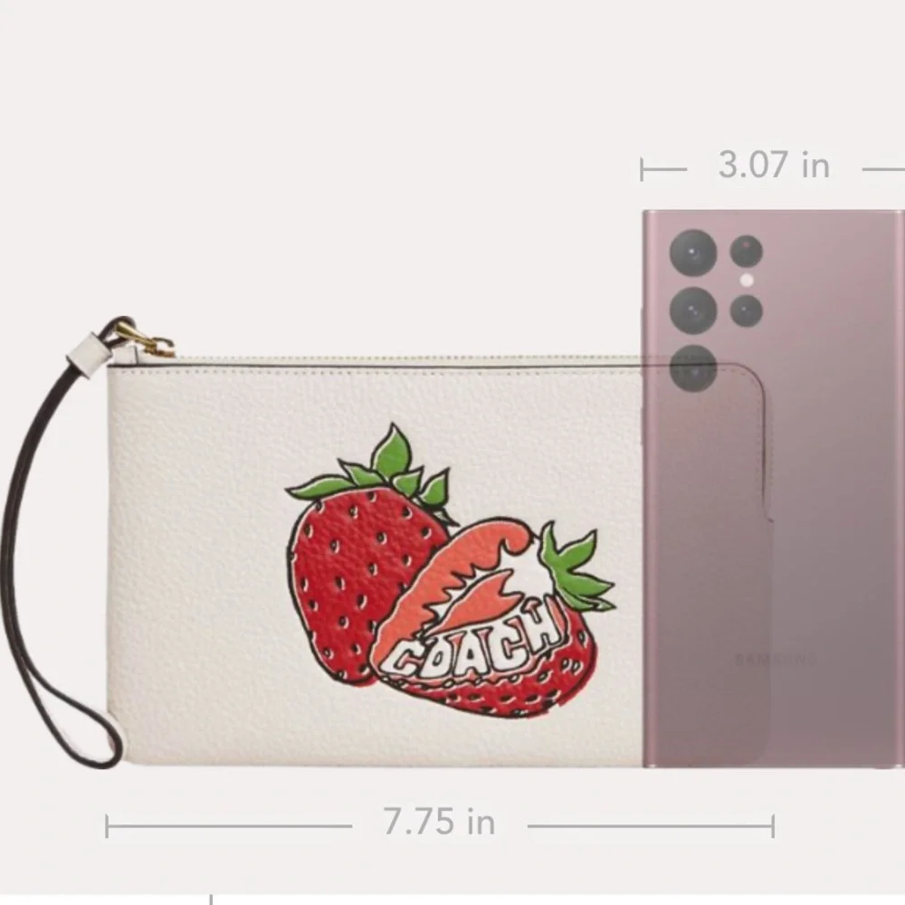 Coach wristlet Large Corner Zip With Strawberry Graphic NWT - Picture 5 of 5